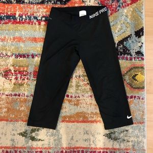 Women’s Nike Pro Leggings